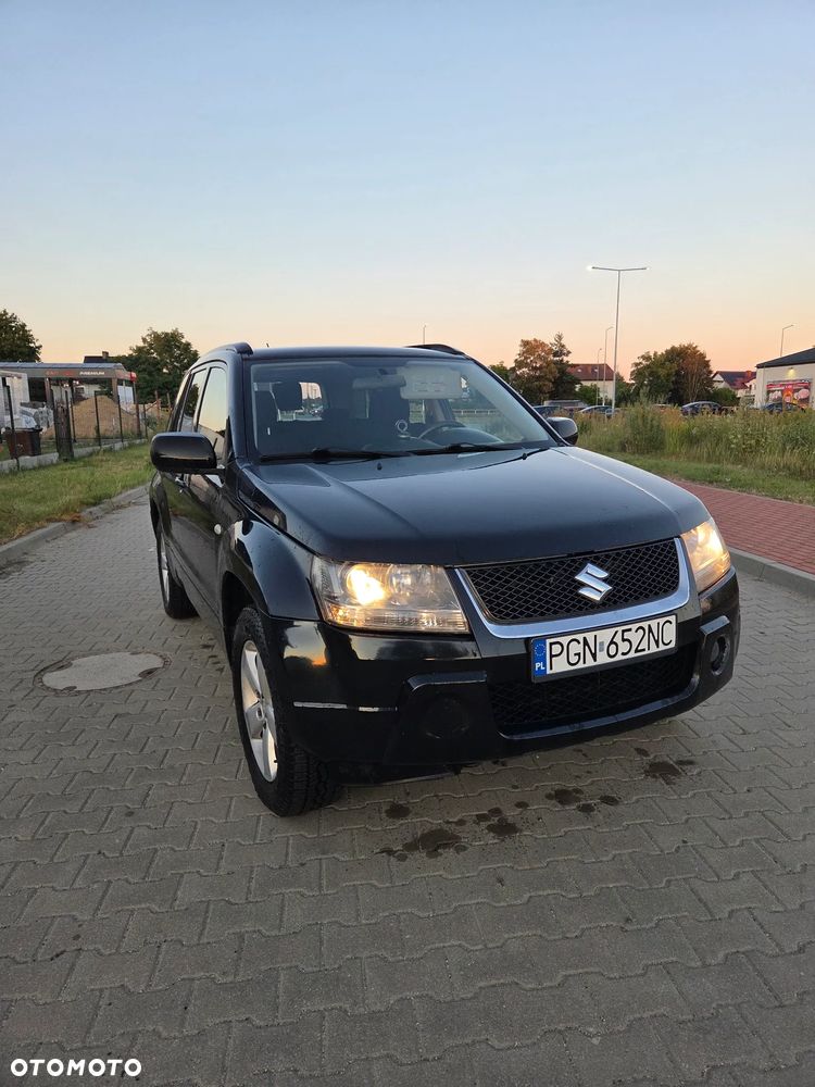Suzuki Grand Vitara 2.0 Comfort - 3