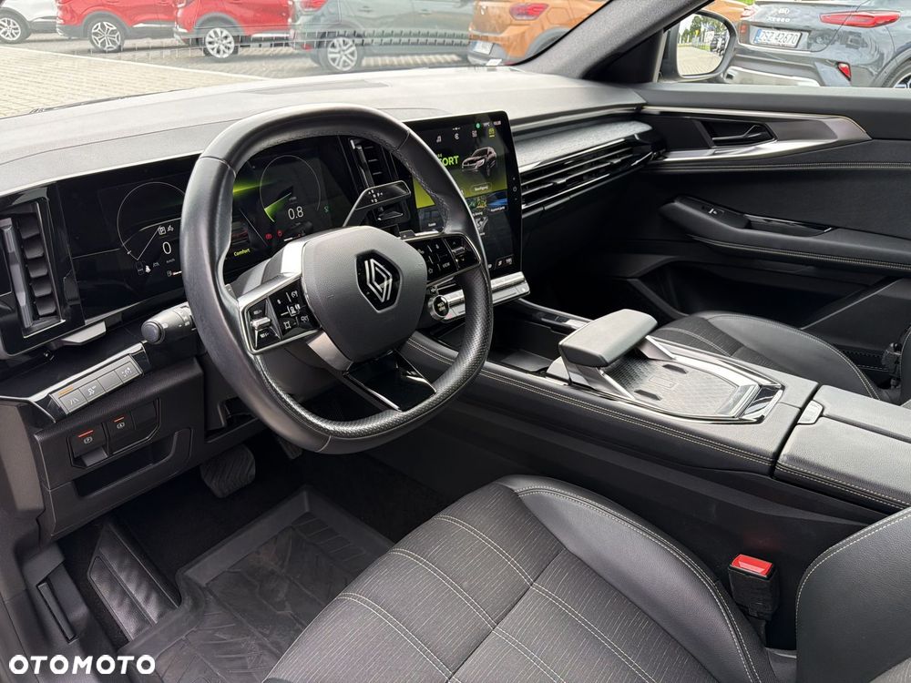 Renault Austral 1.3 TCe mHEV Techno - 10