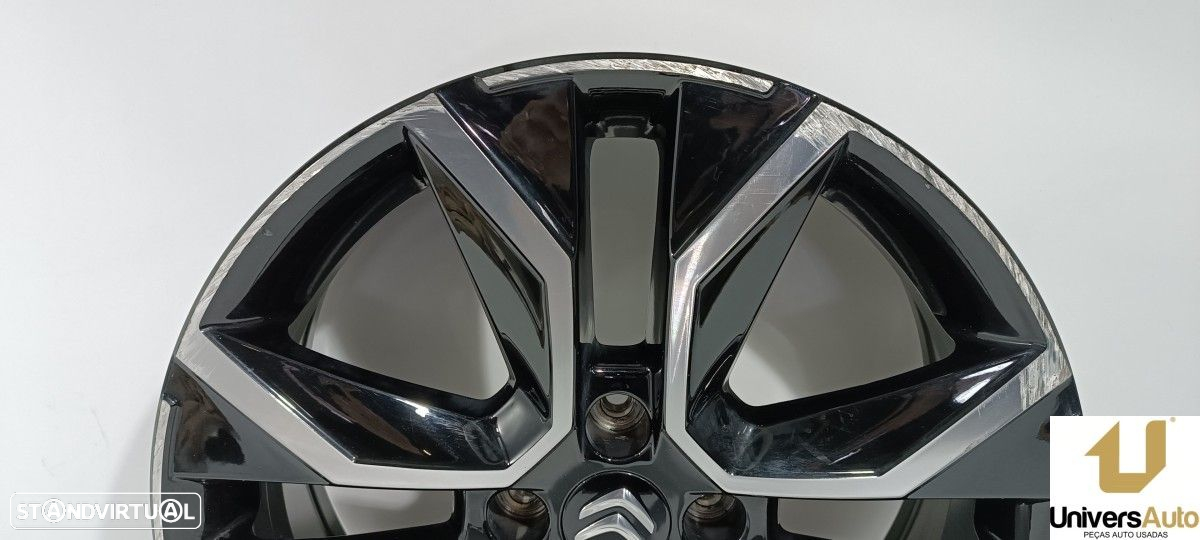 PNEU CITROEN C4 III (C41) E-C4 - 4