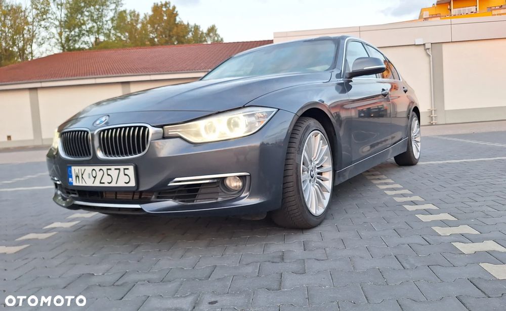 BMW Seria 3 328i Luxury Line - 7