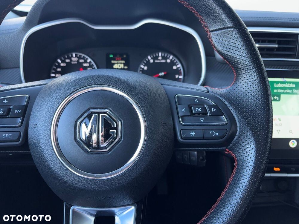 MG ZS - 13