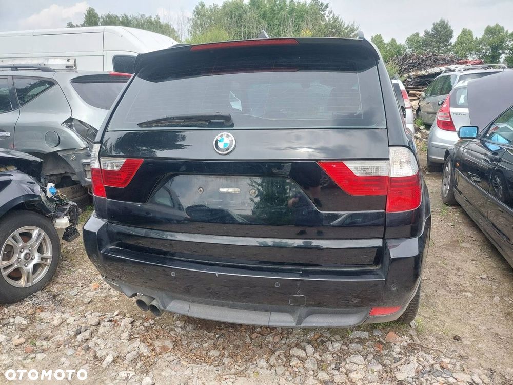 KOMPLETNY TYŁ KLAPA LAMPA BMW X3 I E83 668/9 - 1