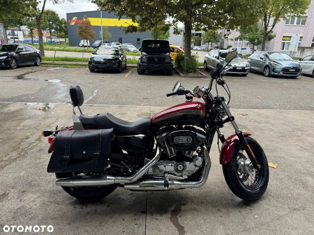 Harley-Davidson Sportster Custom 1200C - 2