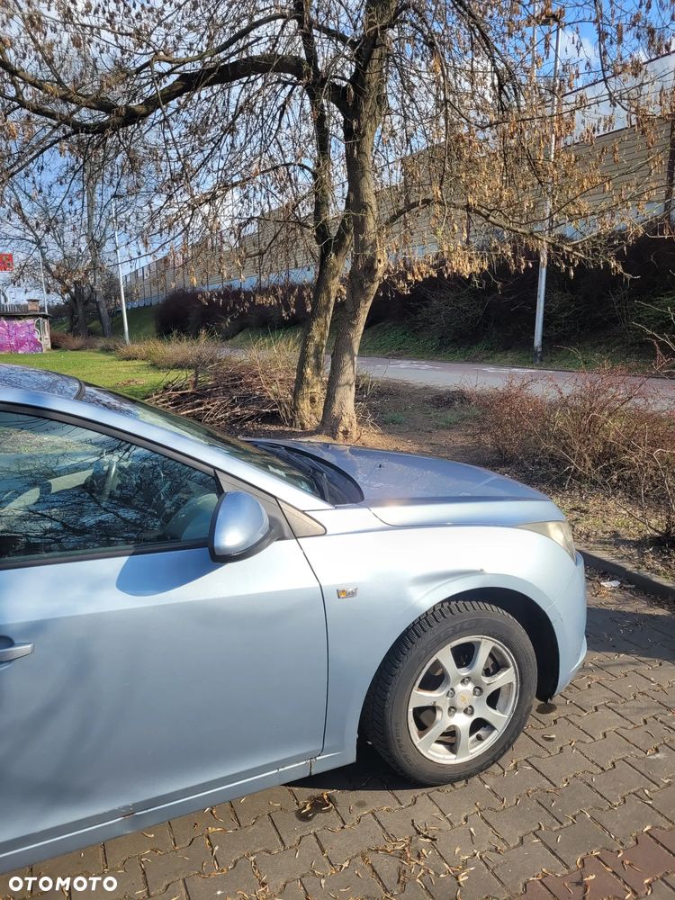 Chevrolet Cruze 2.0 VDCi LS - 17