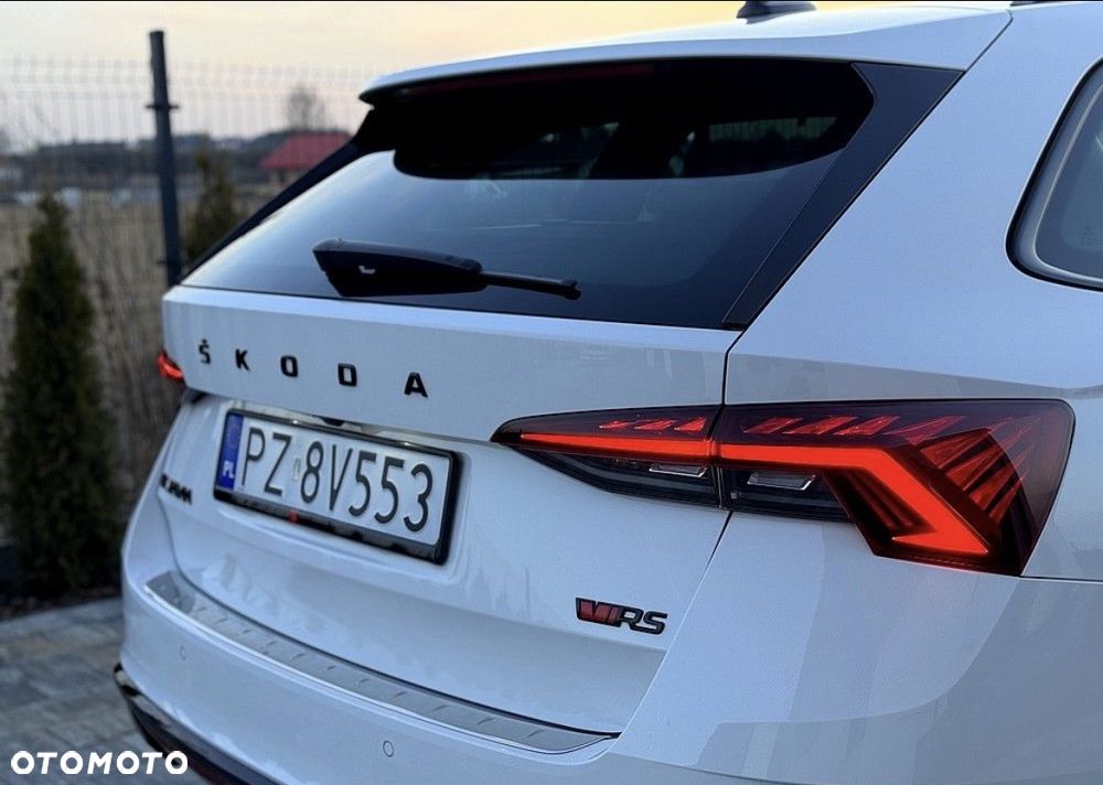 Skoda Octavia 2.0 TDI RS DSG - 17