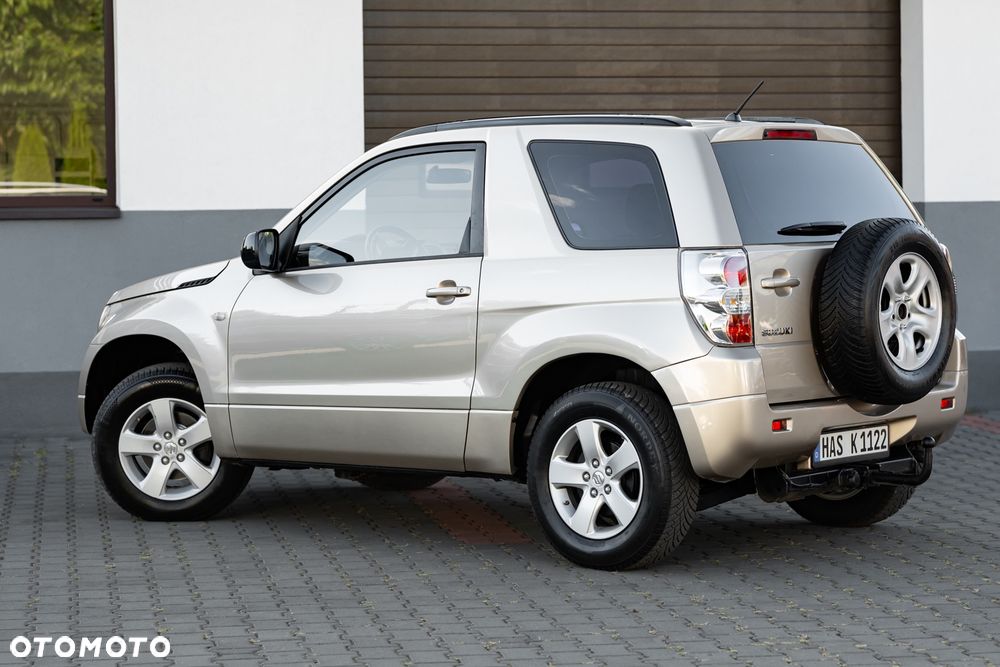 Suzuki Grand Vitara 1.6 Club - 14