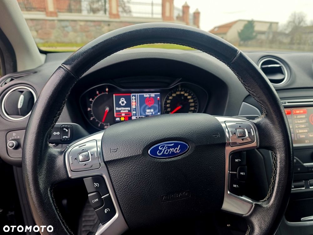 Ford Mondeo 2.0 TDCi Champions Edition - 34