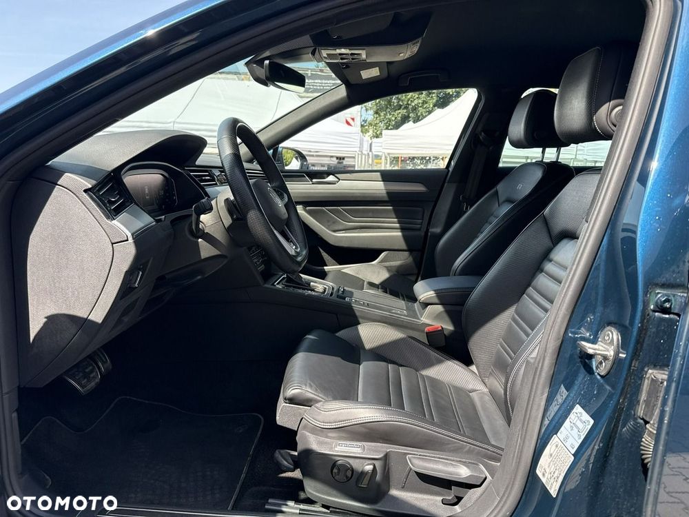Volkswagen Passat 2.0 TSI Elegance DSG - 11