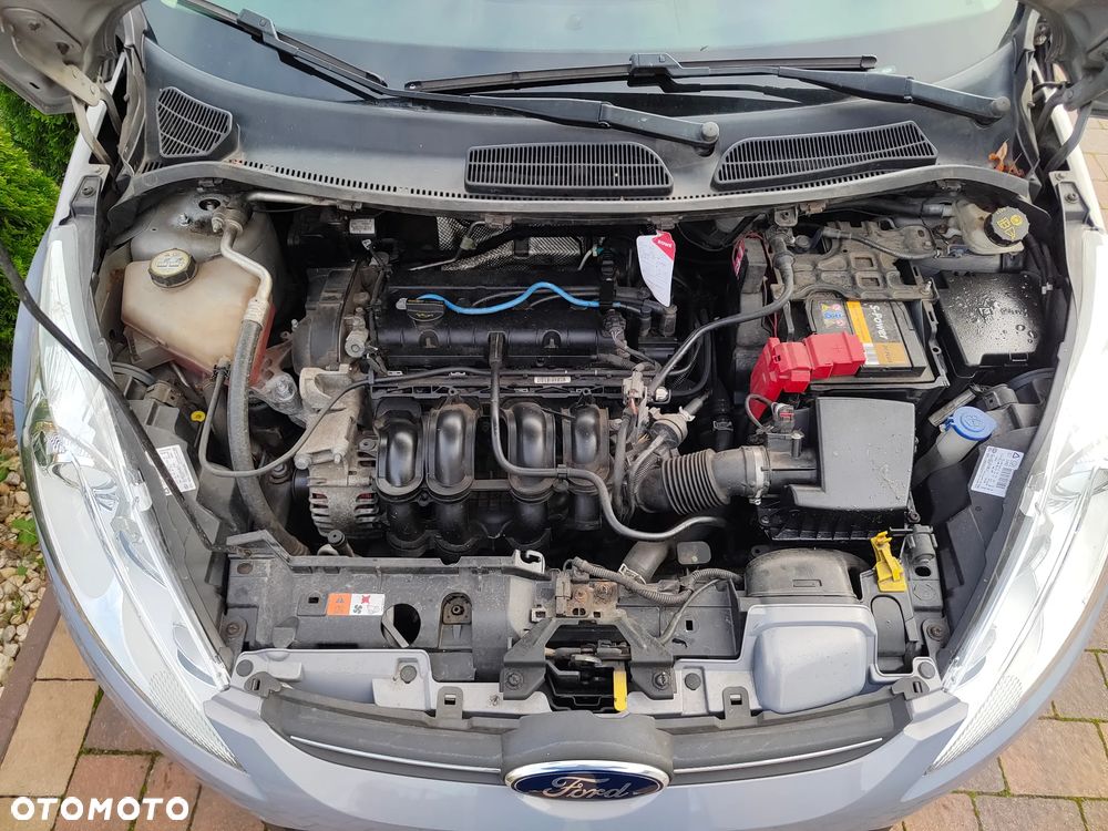 Ford Fiesta 1.6 Titanium - 9