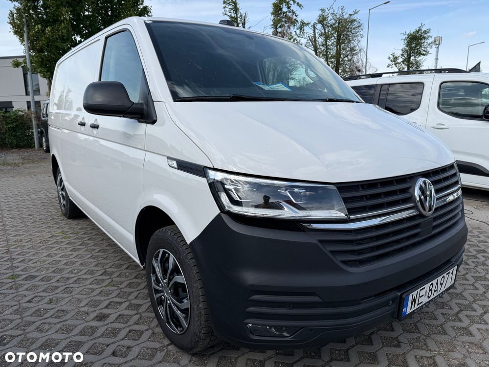 Volkswagen Transporter - 11