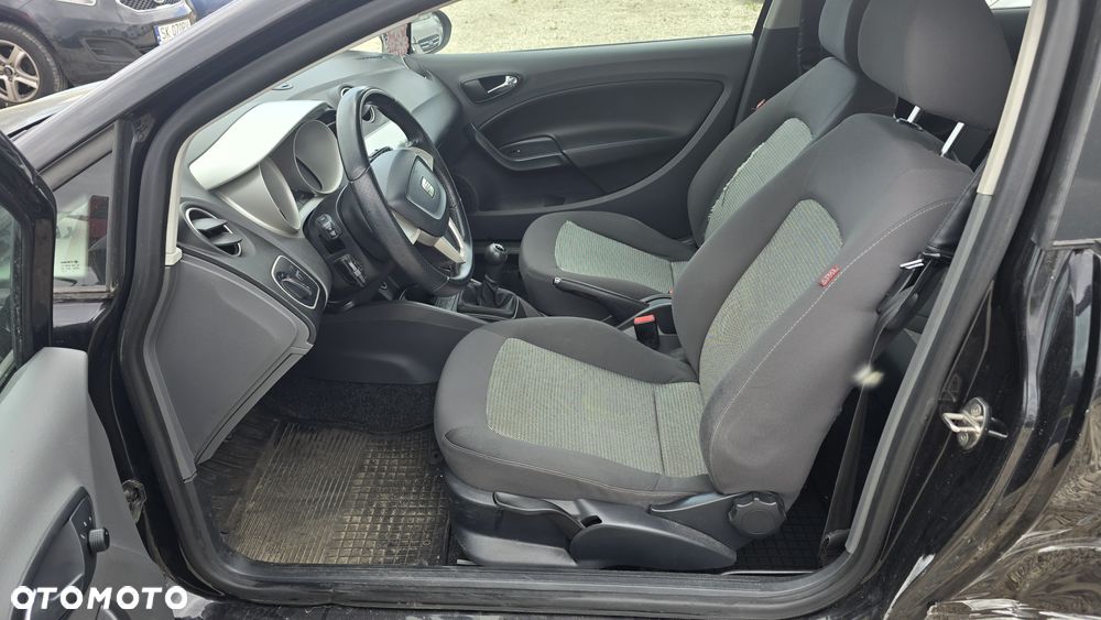 Seat Ibiza SC 1.4 16V Reference - 11