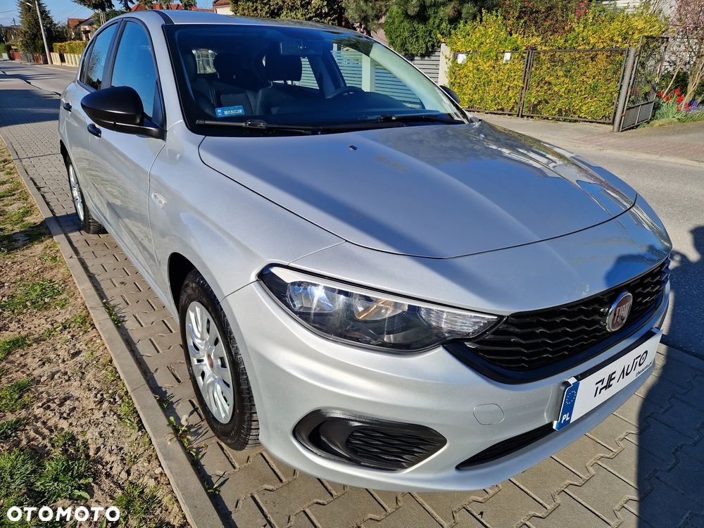 Fiat Tipo 1.4 T-Jet 16v Easy - 40