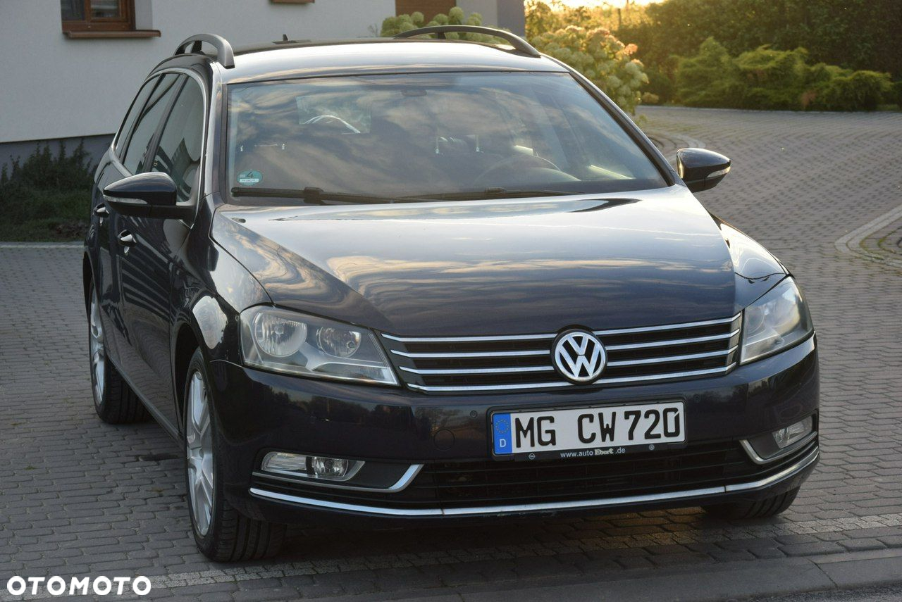 Volkswagen Passat Variant 2.0 Blue TDI SCR Comfortline - 2