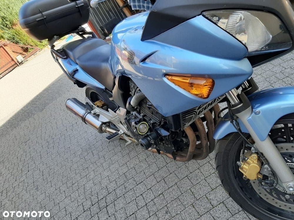 Honda CBF - 3