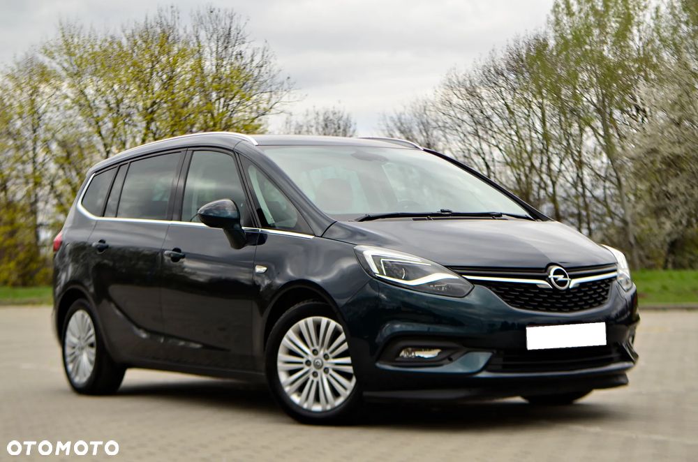 Opel Zafira 1.4 T Cosmo EU6 - 16
