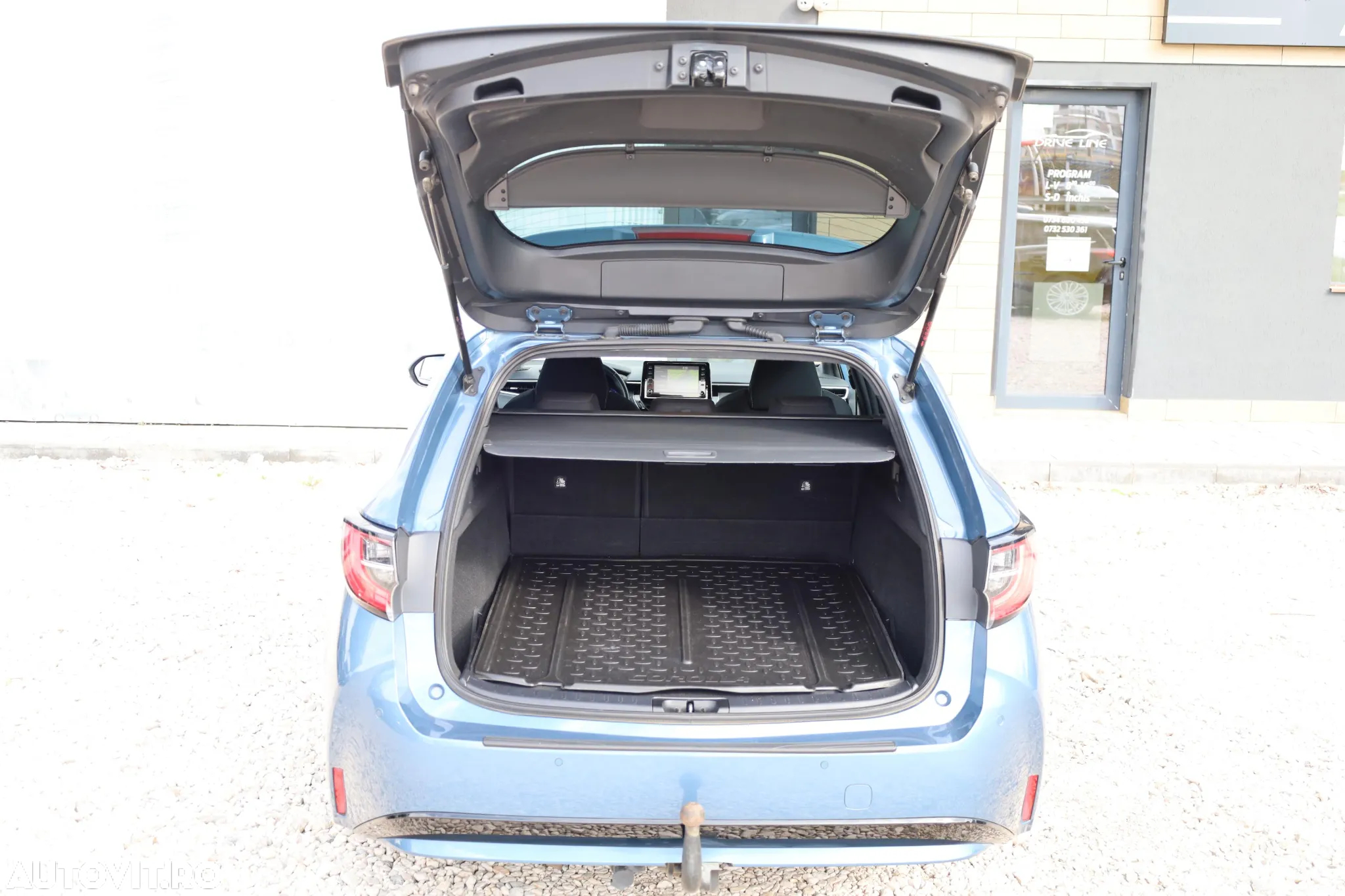 Toyota Corolla 1.8 Hybrid Comfort - 26