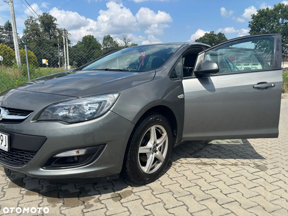 Opel Astra 1.4 T EU6 - 3