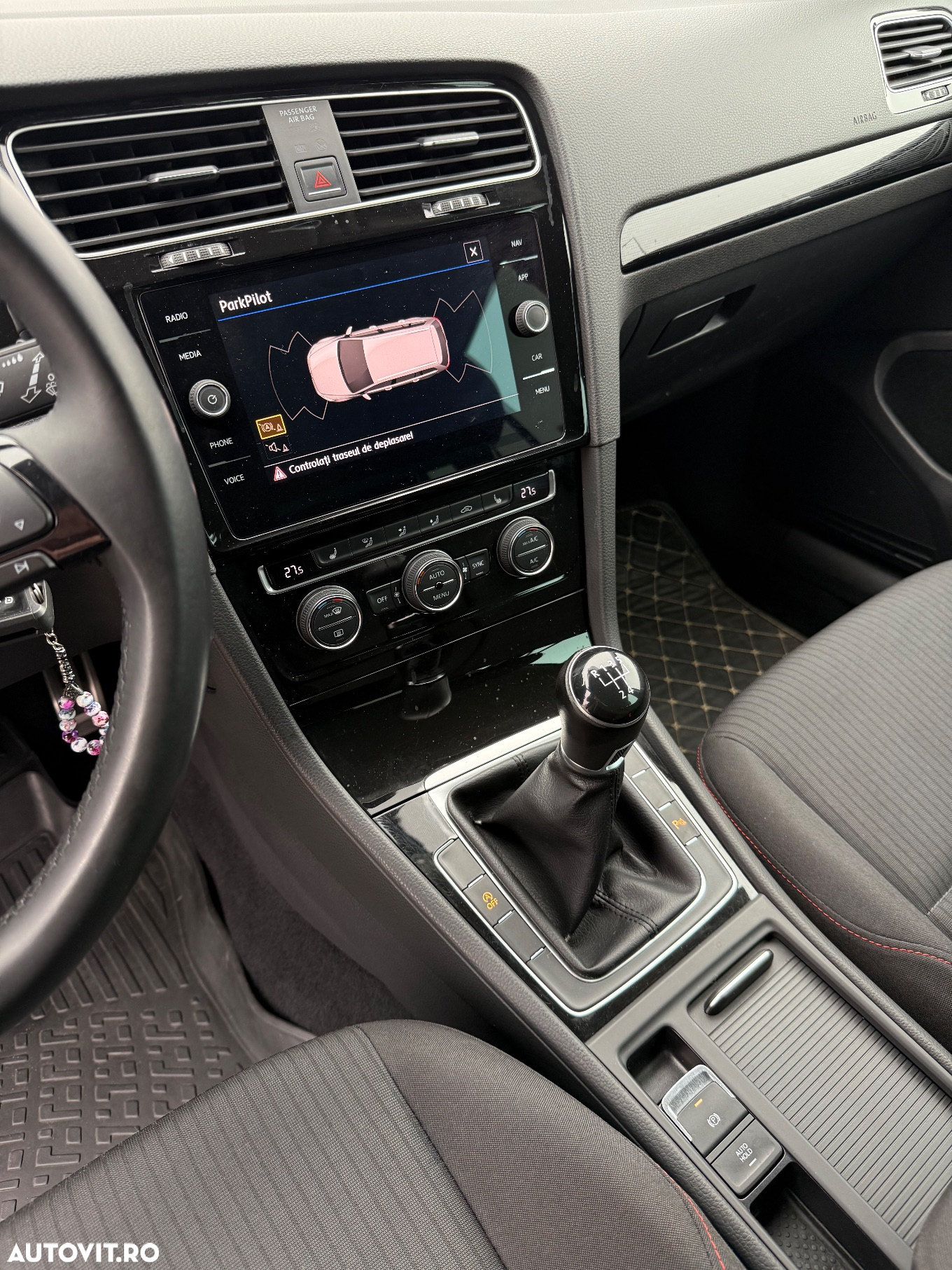 Volkswagen Golf 1.6 TDI Sound - 6
