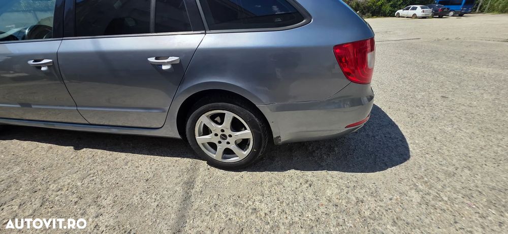 Skoda Superb 1.6 TDI FAMILY - 4