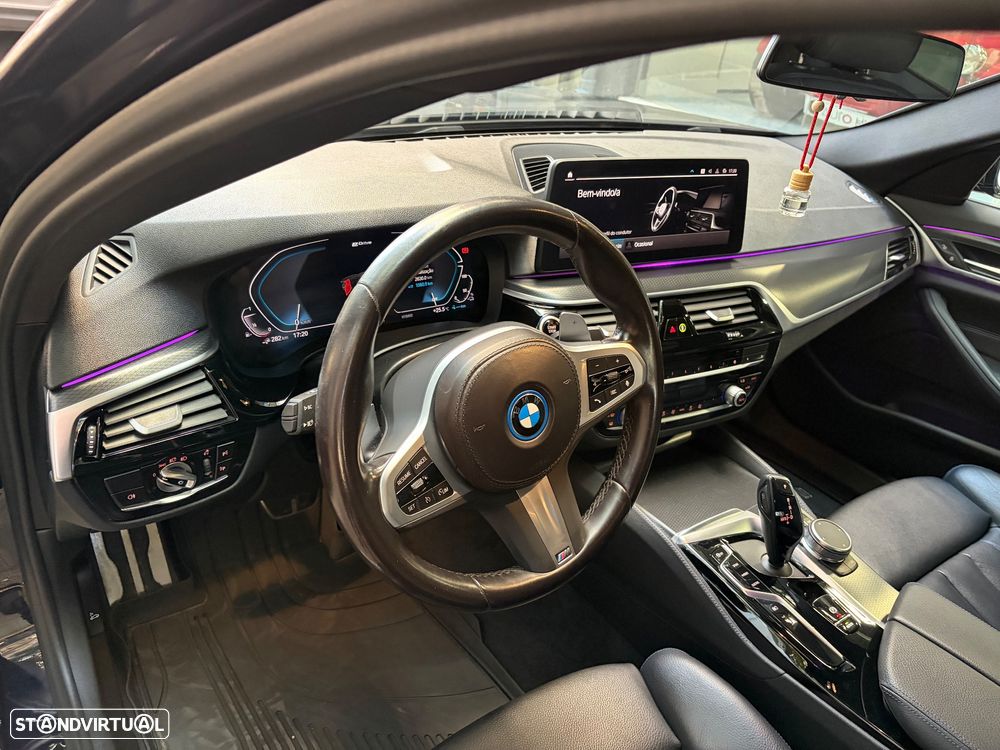 BMW 530 e Pack M - 15