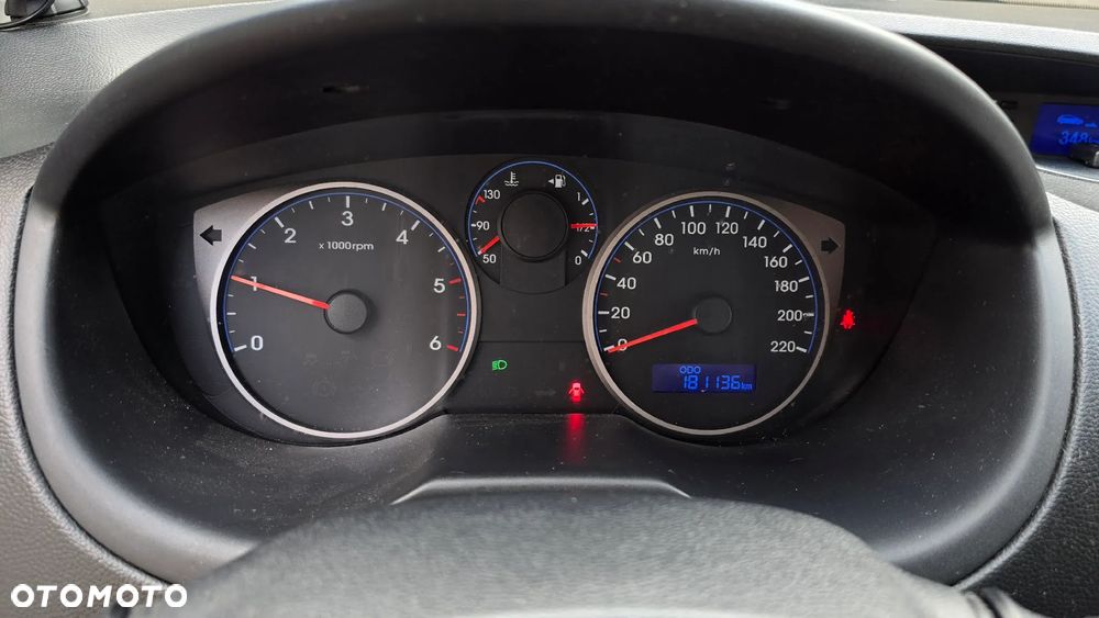 Hyundai i20 1.1 CRDi Comfort - 4