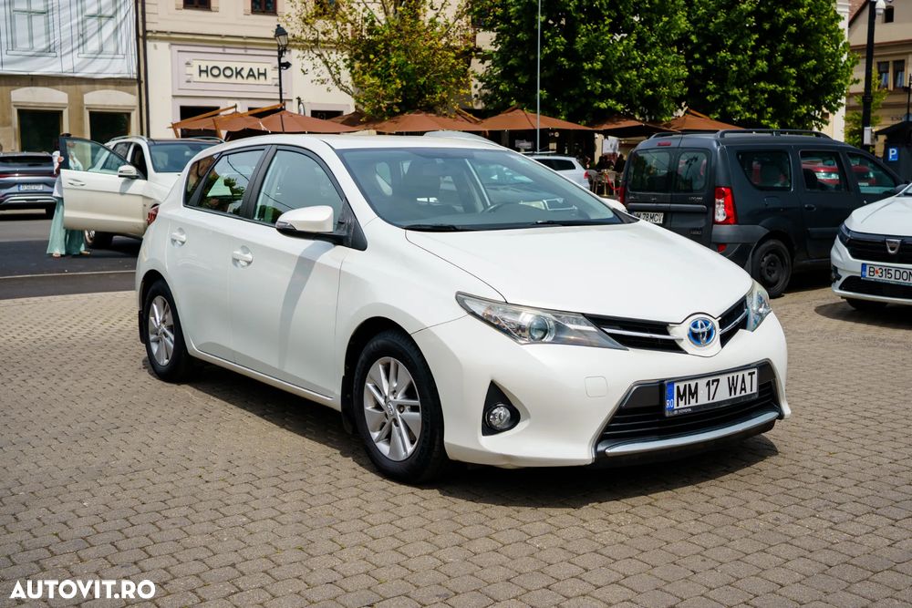 Toyota Auris - 5