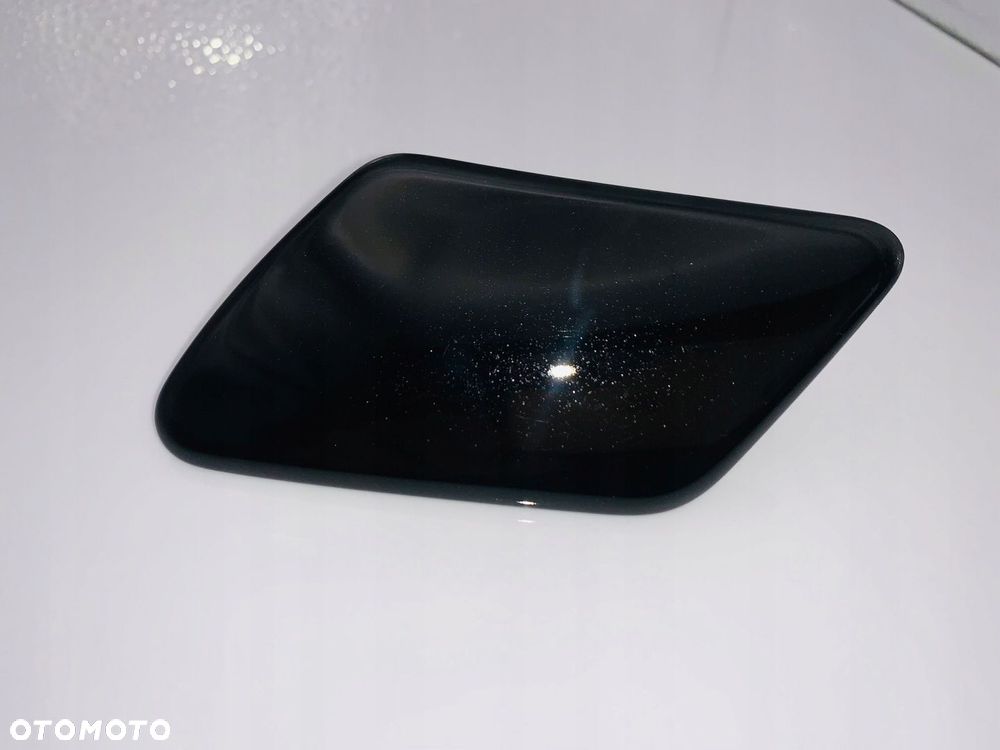 ZAŚLEPKA SPRYSKIWACZA PRZÓD VOLVO C30 L / P KOLORY - 1