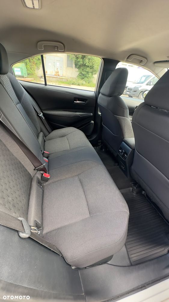 Toyota Corolla 1.8 Hybrid Comfort - 8