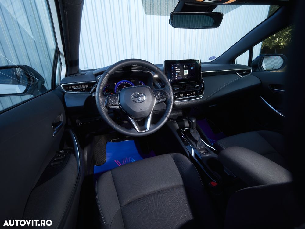 TOYOTA Corolla 2022 — imagine 5