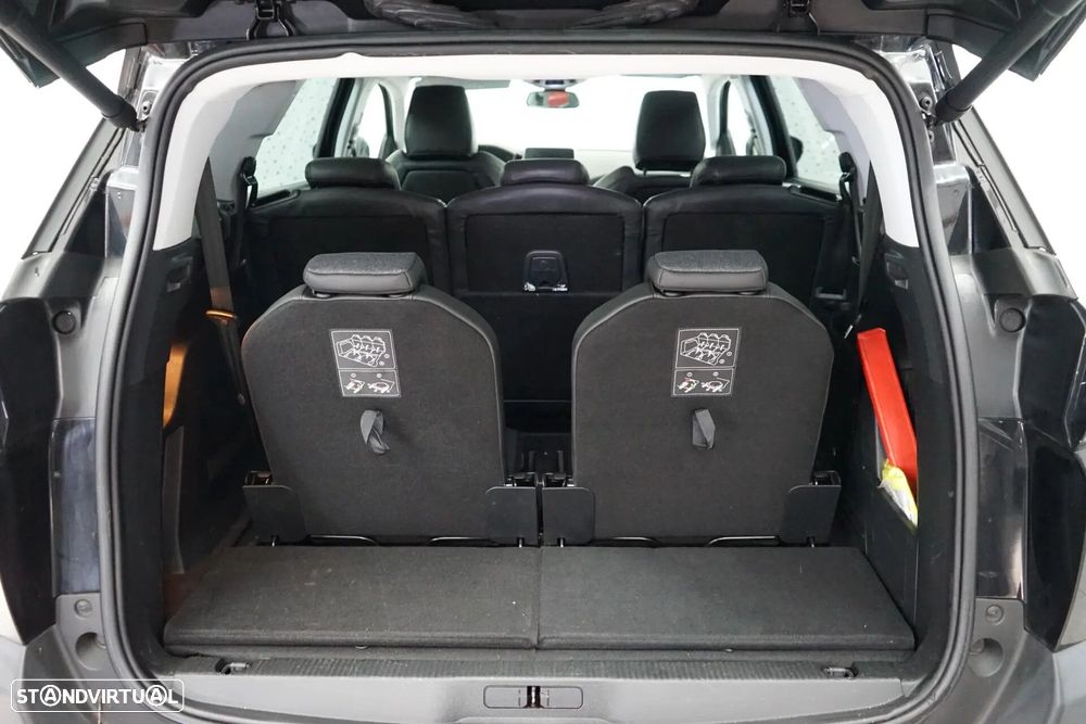 Peugeot 5008 1.2 PureTech Allure Pack - 43