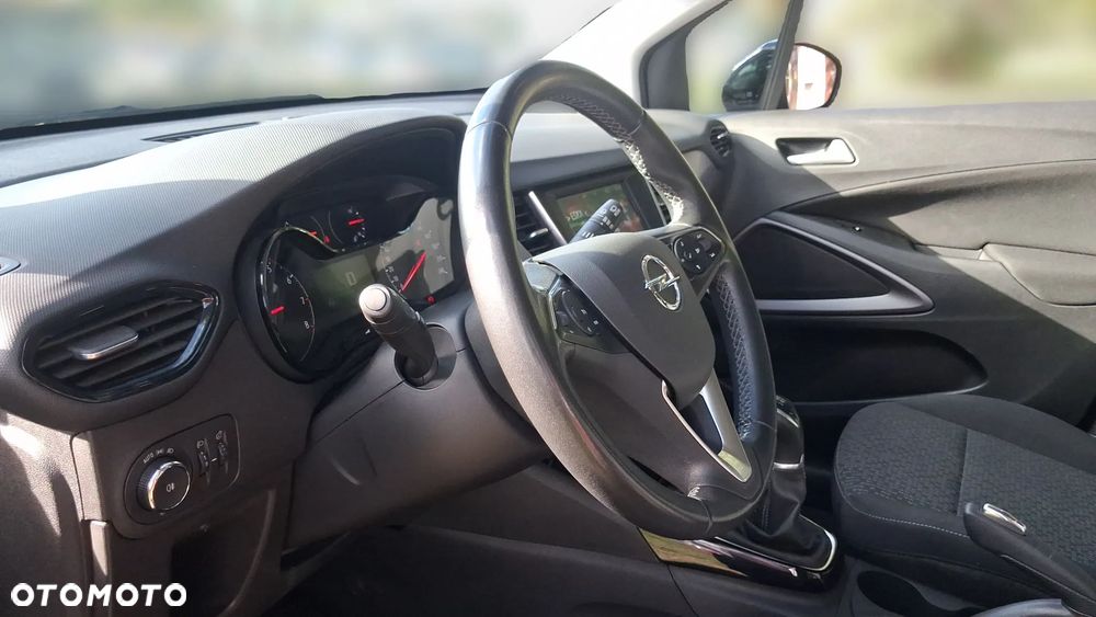 Opel Crossland X - 24
