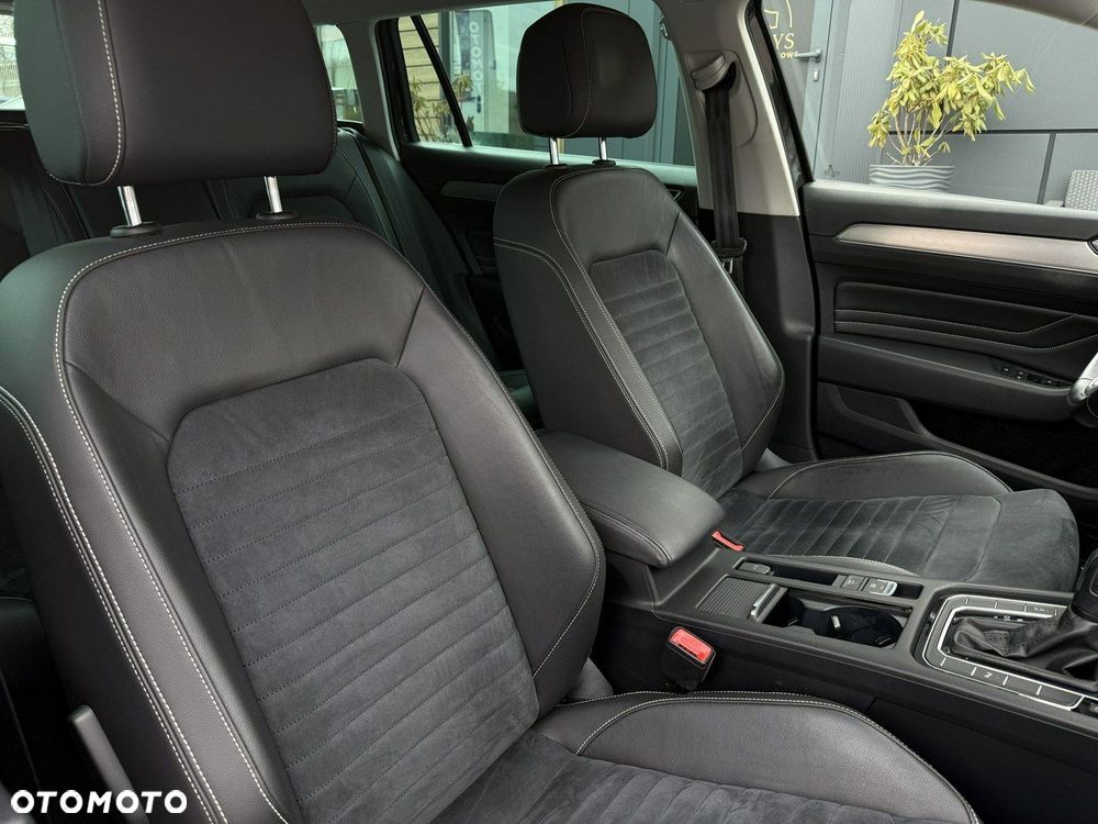 Volkswagen Passat 2.0 TSI Elegance DSG - 13