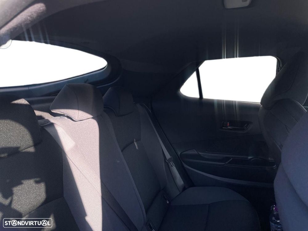 Toyota C-HR 2.0 HDF Plug-in Square Collection - 13