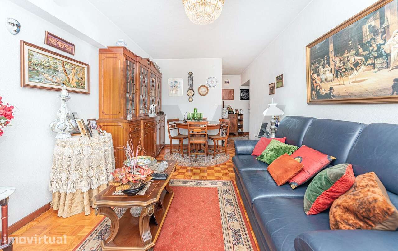 T2 OLIVAIS - VENDA COM USUFRUTO VITALÍCIO - (PROPRIETÁRIA 88 ANOS) - Grande imagem: 2/23