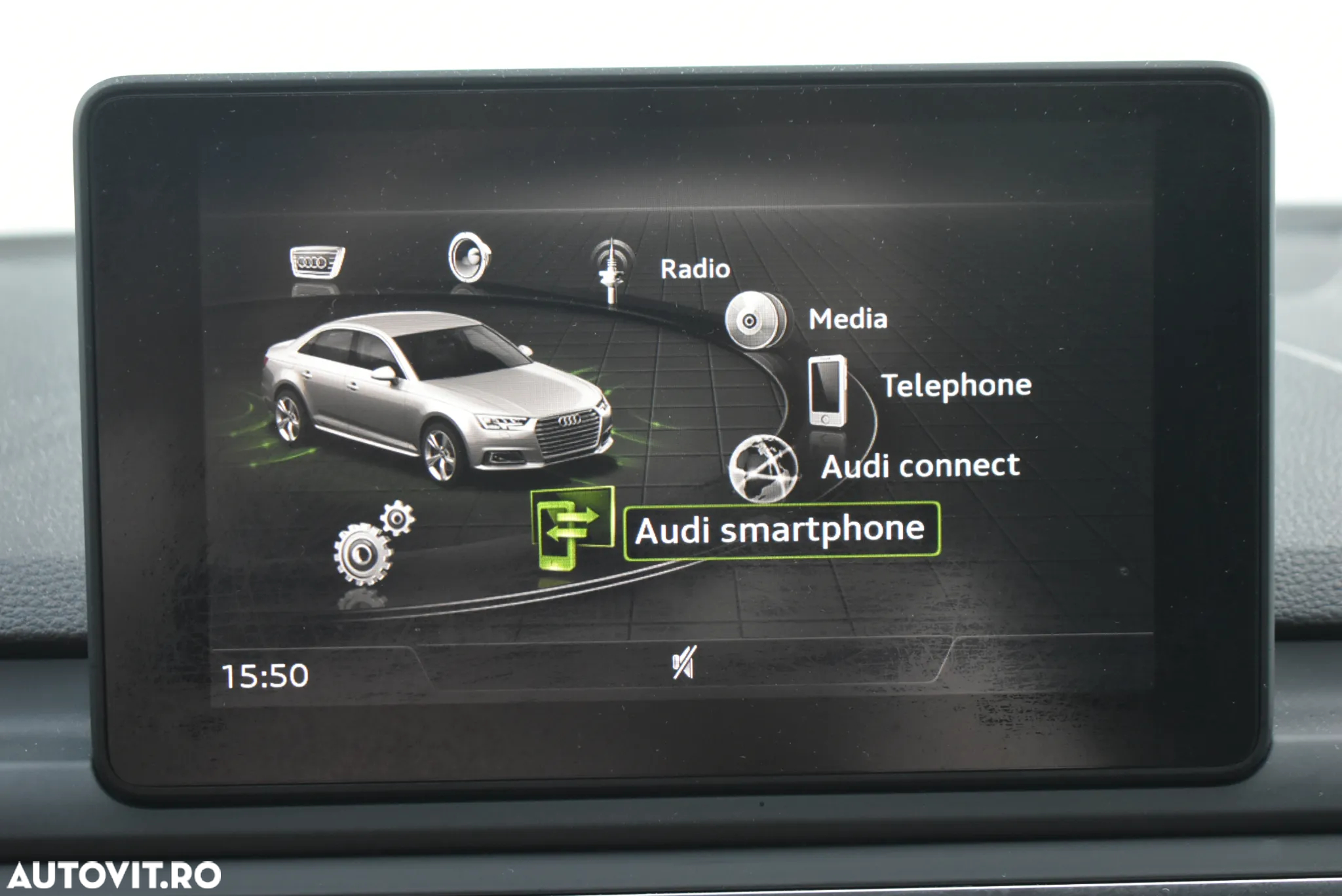 Audi A4 2.0 TDI S tronic - 19