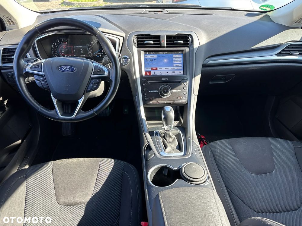 Ford Mondeo - 17