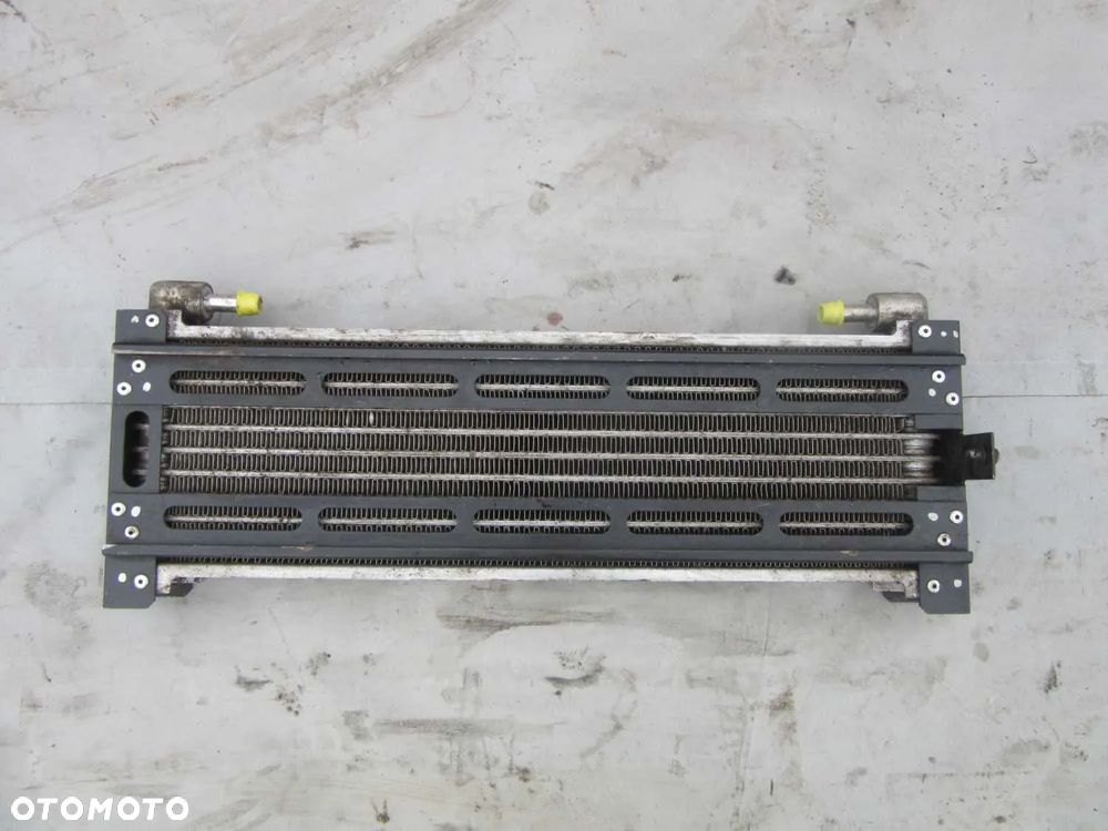 Chłodnica oleju New Holland TS115A - 3