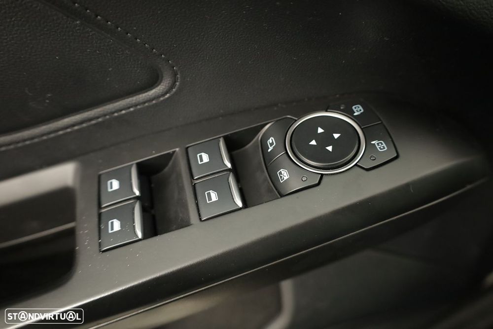 Ford Focus SW 1.0 EcoBoost MHEV ST-Line - 19