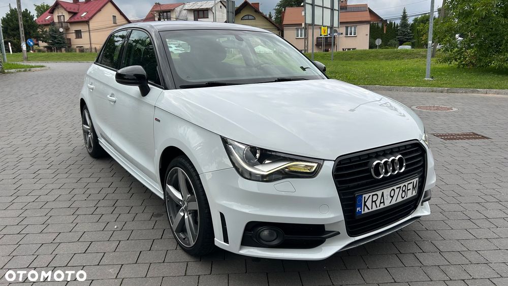 Audi A1 Sportback 1.2 TFSI S line Sportpaket - 14