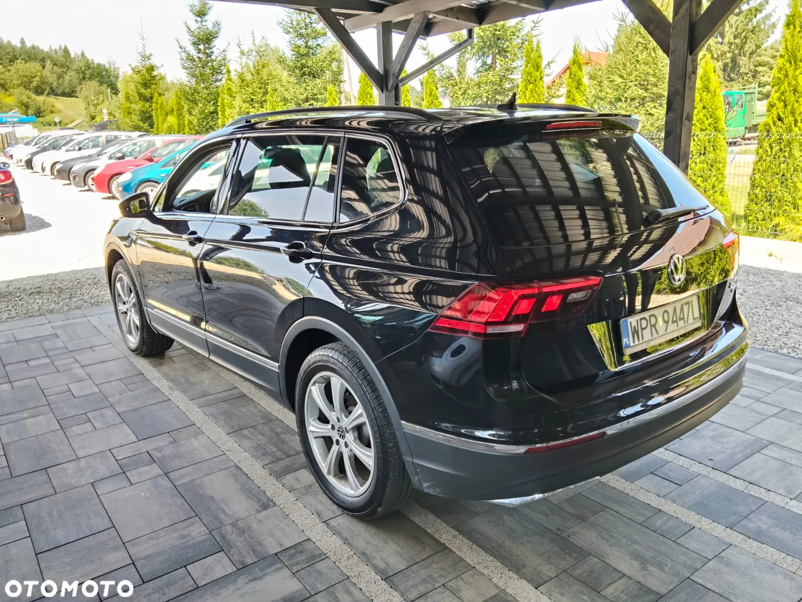 Volkswagen Tiguan - 4