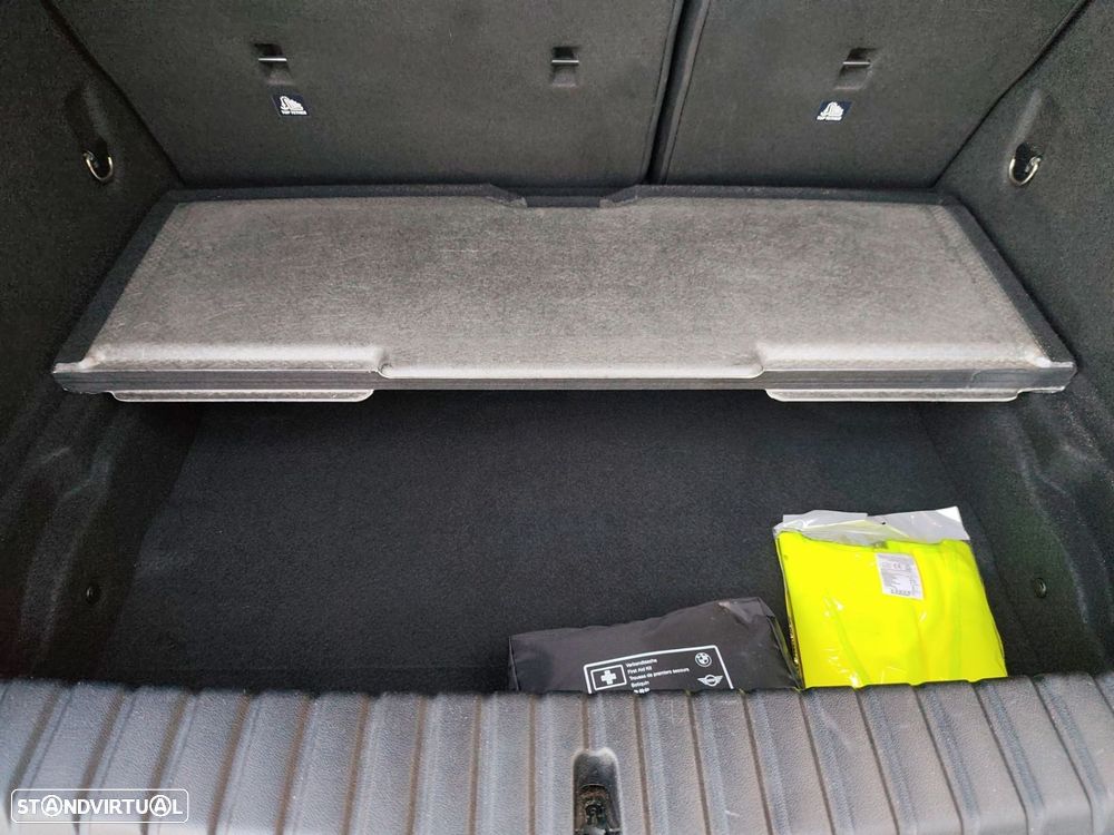 BMW 116 d Advantage Auto - 26