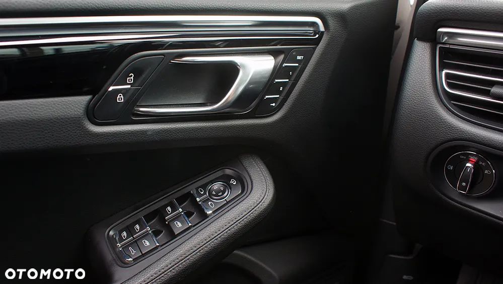 Porsche Macan PDK - 21