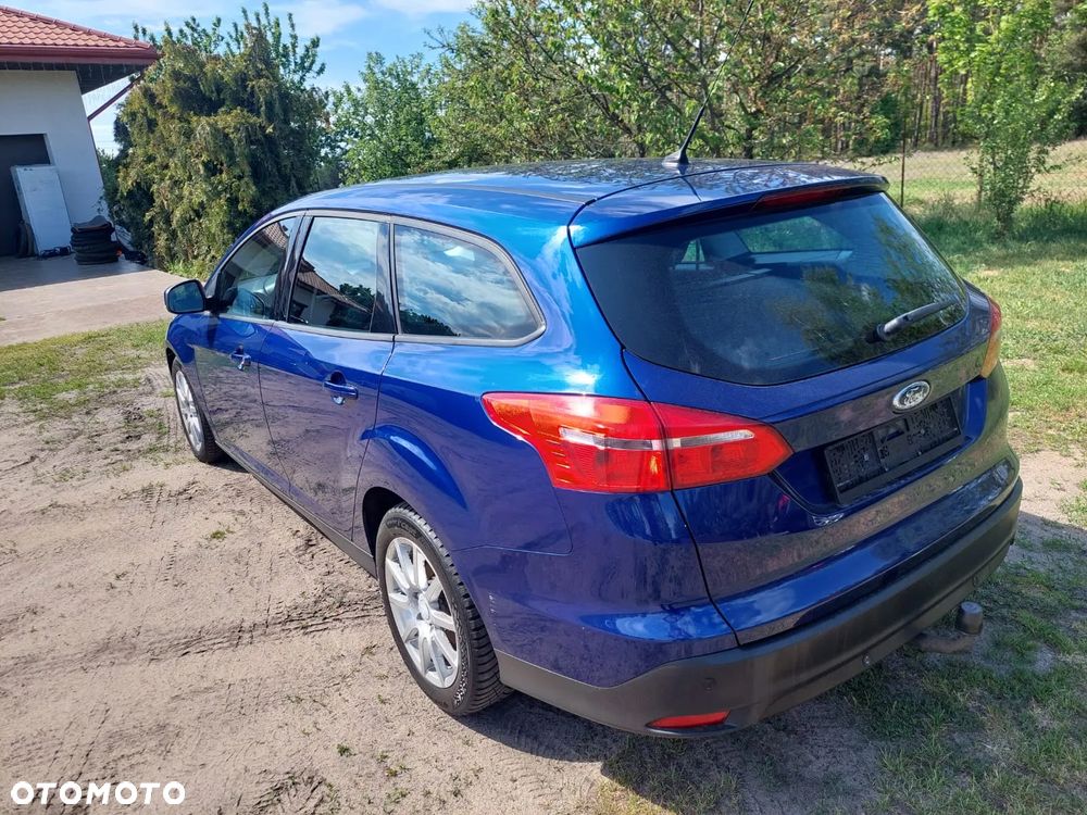 Ford Focus 1.5 TDCi DPF Start-Stopp-System Business - 2