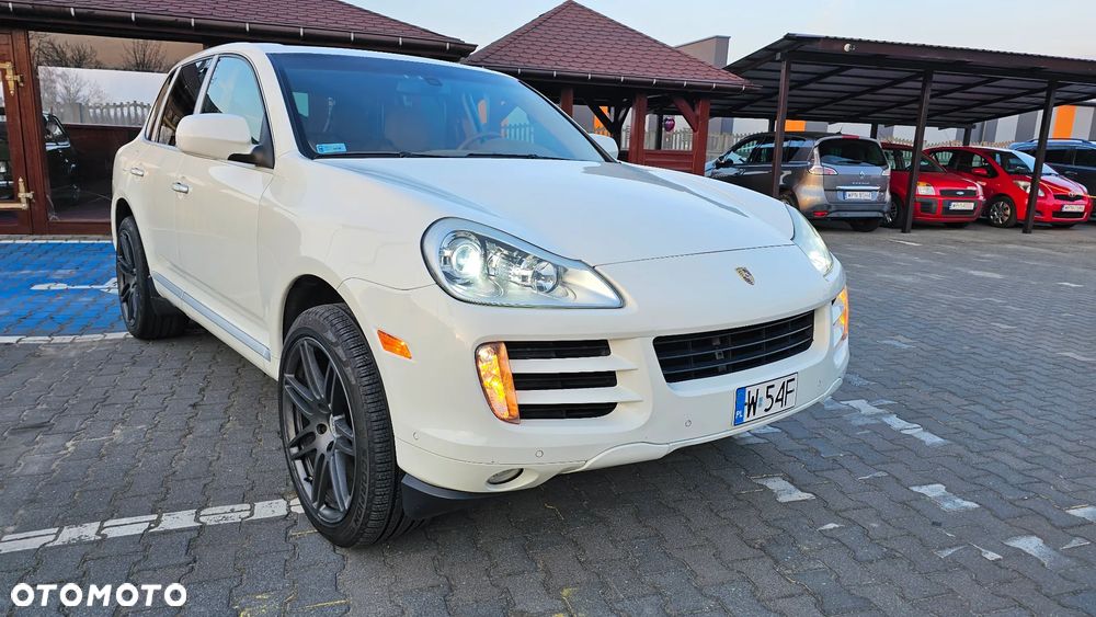 Porsche Cayenne - 3