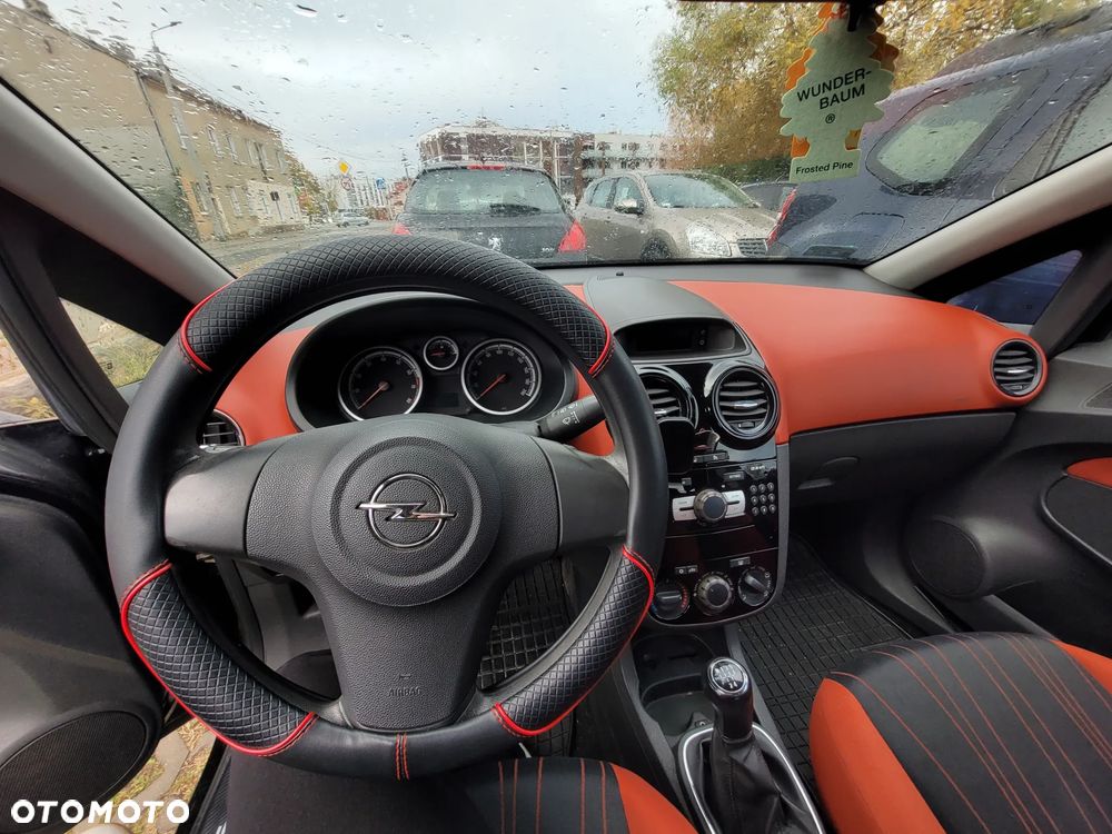 Opel Corsa - 4