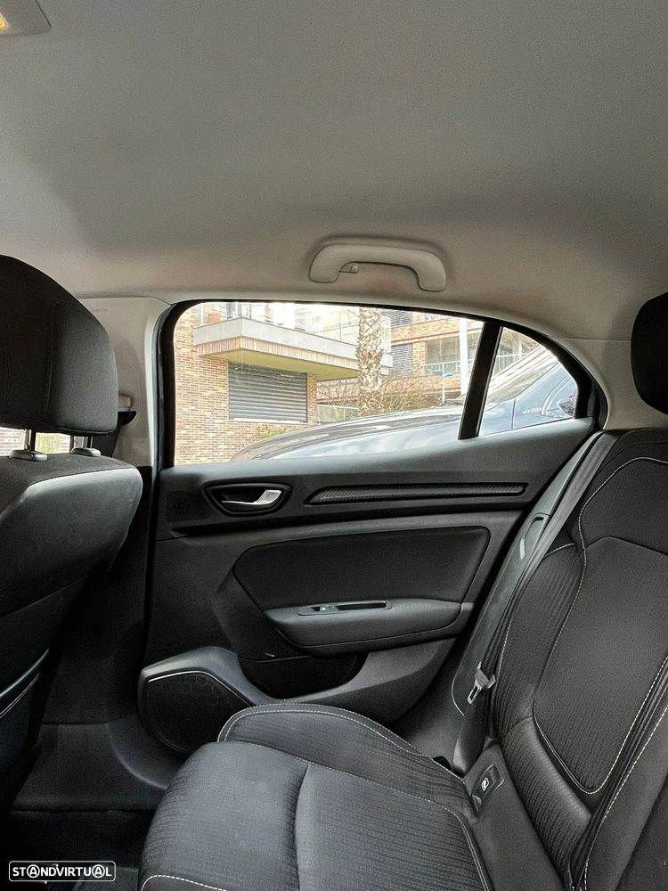 Renault Mégane ENERGY dCi 110 EDC INTENS - 14