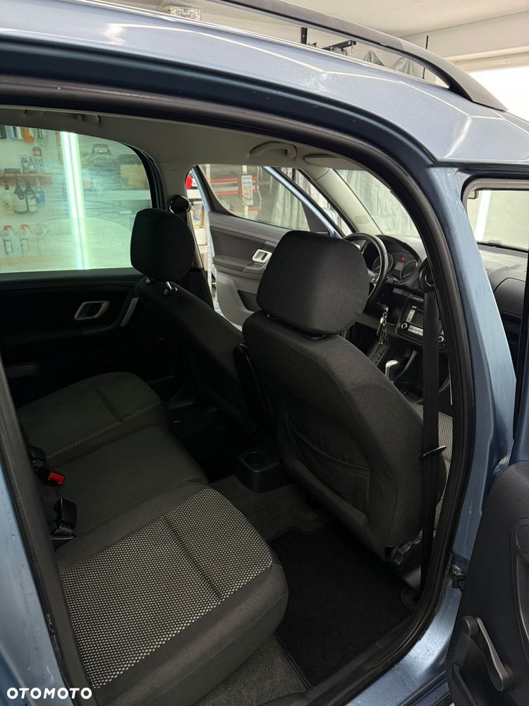 Skoda Roomster 1.4 16V Scout PLUS EDITION - 21