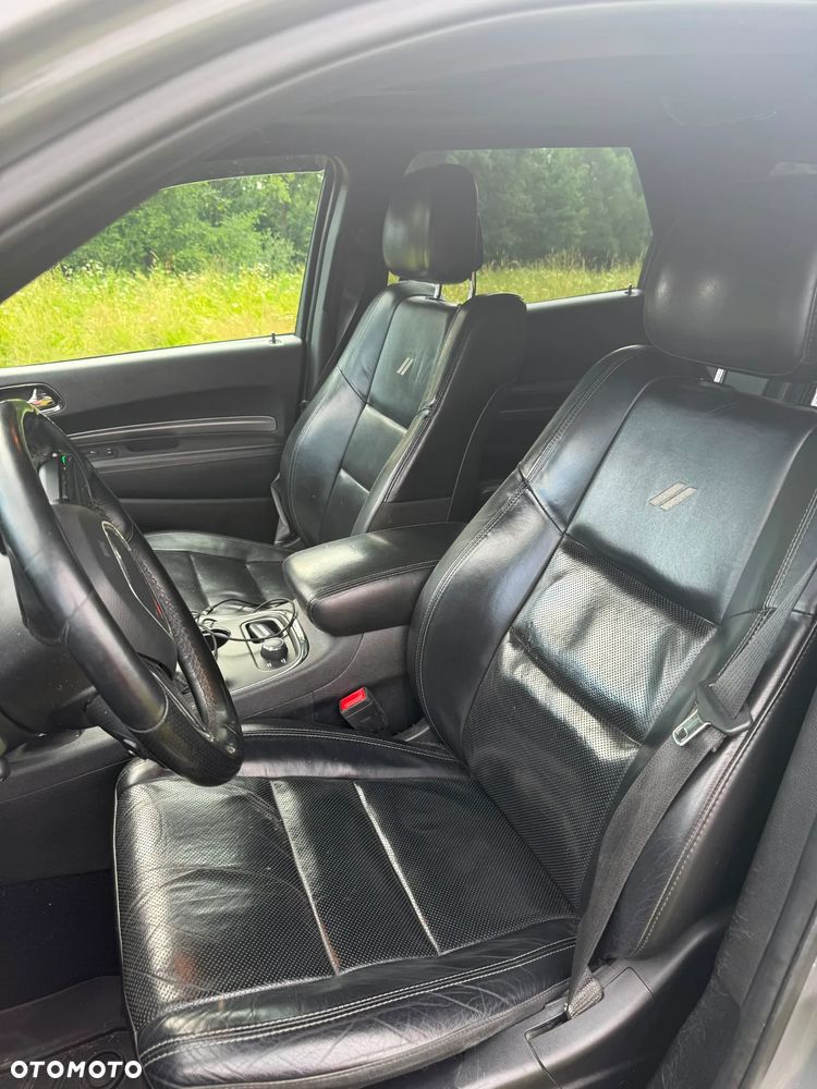 Dodge Durango - 10