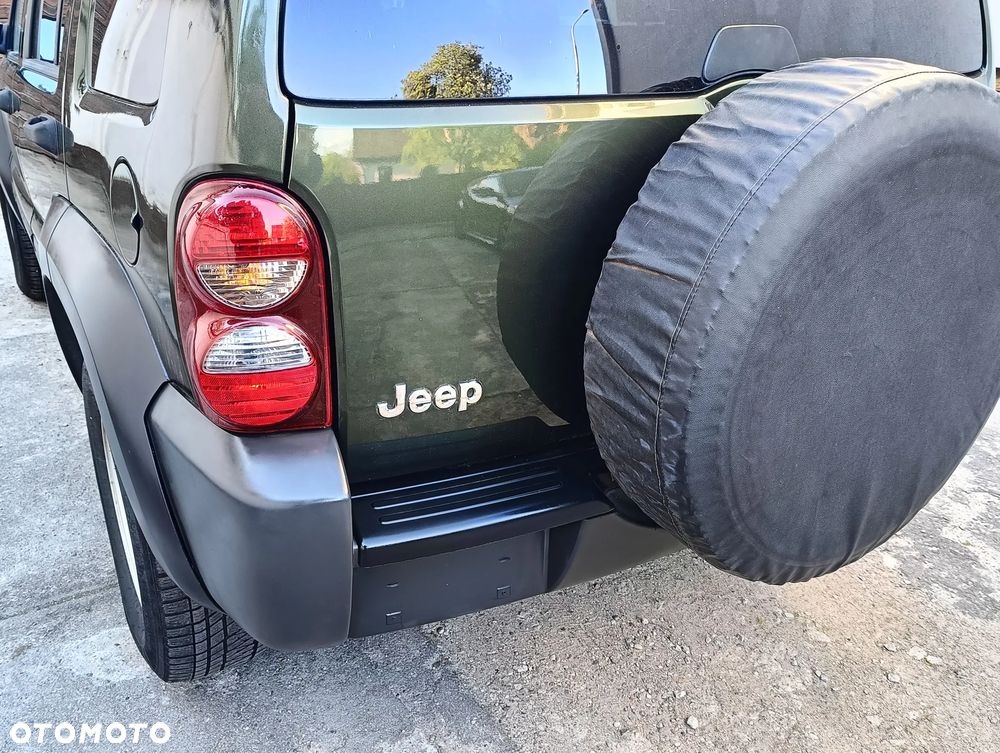 Jeep Cherokee - 11