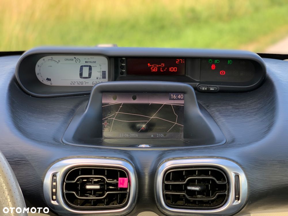 Citroën C3 Picasso 1.6 HDi Exclusive - 18